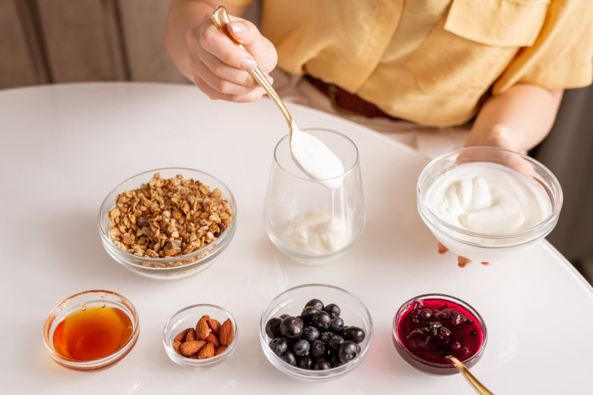 7 Benefits of Yogurt with Probiotics